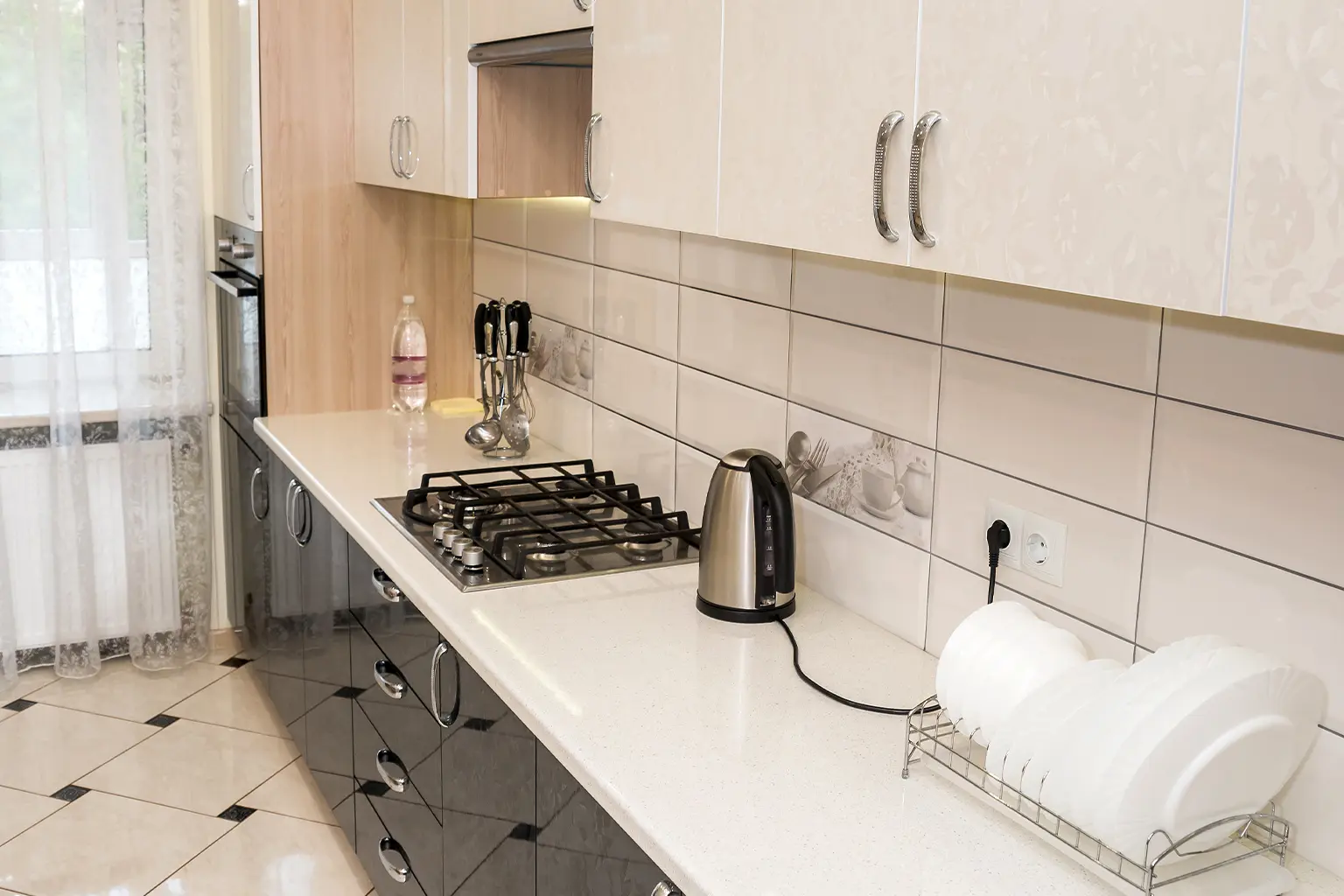 uskudar-ikinci-el-mutfak-dolabi-icin-dogru-tercih