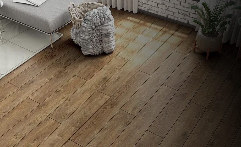 Kadıköy, Üsküdar, Ataşehir, Maltepe, Kartal kaliteli ikinci el parke seçenekleri ile evinize şıklık katın.